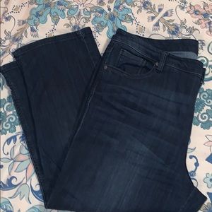 Style & Co. dark denim capri